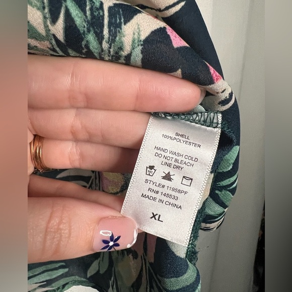 W5 Navy Blue Tropical Print Surplice Blouse - Picture 6 of 7